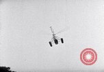 Image VS-300 Helicopter United States USA, 1943, de la seconde 24 séquences d'archives historiques vidéo 65675035076