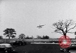 Image VS-300 Helicopter United States USA, 1943, de la seconde 31 séquences d'archives historiques vidéo 65675035076