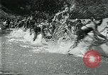 Standbild Five Mile Kanu Rennen Guernewood California USA, 1929, aus Sekunde 55 historischem Filmmaterial Videoclip 65675035083