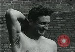 Standbild Vittorio Campolo New York City USA, 1929, aus Sekunde 26 historischem Filmmaterial Videoclip 65675035084