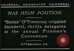 Standbild behinderte Taucher "Miles O' Timmons Pittsburgh Pennsylvania USA, 1929, aus Sekunde 7 historischem Filmmaterial Videoclip 65675035085