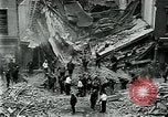 Standbild New York City Gebäude zUSAmmenbricht New York City USA, 1929, aus Sekunde 18 historischem Filmmaterial Videoclip 65675035086