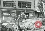 Standbild New York City Gebäude zUSAmmenbricht New York City USA, 1929, aus Sekunde 21 historischem Filmmaterial Videoclip 65675035086