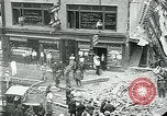 Standbild New York City Gebäude zUSAmmenbricht New York City USA, 1929, aus Sekunde 22 historischem Filmmaterial Videoclip 65675035086