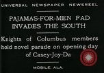 Image Hommes vêtus d'un pyjama mars dans Casey Joy Da parade Mobile Alabama USA, 1929, de la seconde 10 séquences d'archives historiques vidéo 65675035087