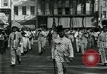 Image Hommes vêtus d'un pyjama mars dans Casey Joy Da parade Mobile Alabama USA, 1929, de la seconde 20 séquences d'archives historiques vidéo 65675035087