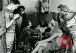 Image Collège de garçons habillés en filles New York City USA, 1930, de la seconde 14 séquences d'archives historiques vidéo 65675035092