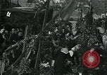 Image mer Bataille de fleurs Villefranche France, 1930, de la seconde 32 séquences d'archives historiques vidéo 65675035097