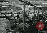 Image mer Bataille de fleurs Villefranche France, 1930, de la seconde 39 séquences d'archives historiques vidéo 65675035097