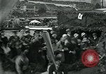 Image mer Bataille de fleurs Villefranche France, 1930, de la seconde 56 séquences d'archives historiques vidéo 65675035097