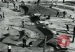 Standbild Miniatur Golfplatz Oakland California USA, 1930, aus Sekunde 55 historischem Filmmaterial Videoclip 65675035099
