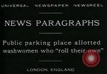 Standbild Frauen Wäsche waschen London England, 1930, aus Sekunde 3 historischem Filmmaterial Videoclip 65675035100