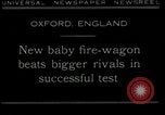 Standbild Feuerwehrleute Oxford England Vereinigtes Königreich, 1930, aus Sekunde 3 historischem Filmmaterial Videoclip 65675035102