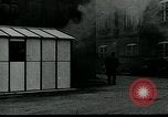 Standbild Feuerwehrleute Oxford England Vereinigtes Königreich, 1930, aus Sekunde 13 historischem Filmmaterial Videoclip 65675035102