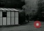 Standbild Feuerwehrleute Oxford England Vereinigtes Königreich, 1930, aus Sekunde 14 historischem Filmmaterial Videoclip 65675035102