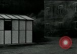 Standbild Feuerwehrleute Oxford England Vereinigtes Königreich, 1930, aus Sekunde 15 historischem Filmmaterial Videoclip 65675035102