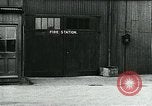 Standbild Feuerwehrleute Oxford England Vereinigtes Königreich, 1930, aus Sekunde 21 historischem Filmmaterial Videoclip 65675035102