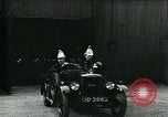 Standbild Feuerwehrleute Oxford England Vereinigtes Königreich, 1930, aus Sekunde 24 historischem Filmmaterial Videoclip 65675035102