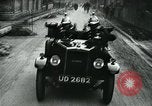 Standbild Feuerwehrleute Oxford England Vereinigtes Königreich, 1930, aus Sekunde 26 historischem Filmmaterial Videoclip 65675035102