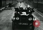 Standbild Feuerwehrleute Oxford England Vereinigtes Königreich, 1930, aus Sekunde 29 historischem Filmmaterial Videoclip 65675035102