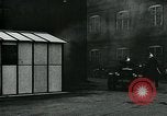 Standbild Feuerwehrleute Oxford England Vereinigtes Königreich, 1930, aus Sekunde 35 historischem Filmmaterial Videoclip 65675035102