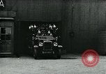 Standbild Feuerwehrleute Oxford England Vereinigtes Königreich, 1930, aus Sekunde 52 historischem Filmmaterial Videoclip 65675035102