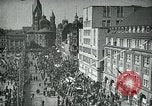 Standbild deutsche Volk Düsseldorf Deutschland, 1930, aus Sekunde 14 historischem Filmmaterial Videoclip 65675035103