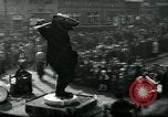 Standbild deutsche Volk Düsseldorf Deutschland, 1930, aus Sekunde 32 historischem Filmmaterial Videoclip 65675035103