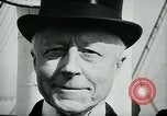 Standbild Stimson bietet London Naval Vertrag New York City USA, 1930, aus Sekunde 56 historischem Filmmaterial Videoclip 65675035106