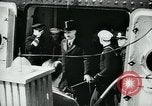 Standbild Stimson bietet London Naval Vertrag New York City USA, 1930, aus Sekunde 60 historischem Filmmaterial Videoclip 65675035106