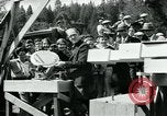 Standbild Eclipse Camptonville California USA, 1930, aus Sekunde 29 historischem Filmmaterial Videoclip 65675035107