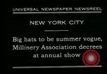 Standbild Modelle New York City USA, 1930, aus Sekunde 7 historischem Filmmaterial Videoclip 65675035110
