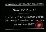 Standbild Modelle New York City USA, 1930, aus Sekunde 10 historischem Filmmaterial Videoclip 65675035110