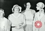 Standbild Modelle New York City USA, 1930, aus Sekunde 11 historischem Filmmaterial Videoclip 65675035110