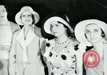 Standbild Modelle New York City USA, 1930, aus Sekunde 20 historischem Filmmaterial Videoclip 65675035110