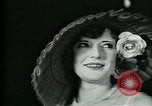 Standbild Modelle New York City USA, 1930, aus Sekunde 52 historischem Filmmaterial Videoclip 65675035110