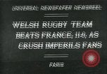 Standbild Rugby-spiel Paris Frankreich, 1930, aus Sekunde 1 historischem Filmmaterial Videoclip 65675035112