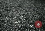 Standbild Rugby-spiel Paris Frankreich, 1930, aus Sekunde 13 historischem Filmmaterial Videoclip 65675035112