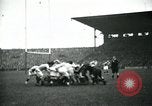 Standbild Rugby-spiel Paris Frankreich, 1930, aus Sekunde 37 historischem Filmmaterial Videoclip 65675035112