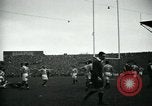 Standbild Rugby-spiel Paris Frankreich, 1930, aus Sekunde 41 historischem Filmmaterial Videoclip 65675035112
