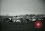 Standbild Rugby-spiel Paris Frankreich, 1930, aus Sekunde 44 historischem Filmmaterial Videoclip 65675035112