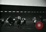 Standbild Rugby-spiel Paris Frankreich, 1930, aus Sekunde 47 historischem Filmmaterial Videoclip 65675035112