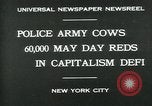 Standbild Pro-sozialistischen Mai 1930 Parade in New York New York City USA, 1930, aus Sekunde 3 historischem Filmmaterial Videoclip 65675035113