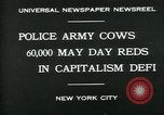 Standbild Pro-sozialistischen Mai 1930 Parade in New York New York City USA, 1930, aus Sekunde 5 historischem Filmmaterial Videoclip 65675035113