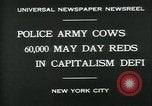 Standbild Pro-sozialistischen Mai 1930 Parade in New York New York City USA, 1930, aus Sekunde 6 historischem Filmmaterial Videoclip 65675035113