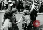 Standbild Pro-sozialistischen Mai 1930 Parade in New York New York City USA, 1930, aus Sekunde 39 historischem Filmmaterial Videoclip 65675035113