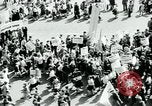 Standbild Pro-sozialistischen Mai 1930 Parade in New York New York City USA, 1930, aus Sekunde 58 historischem Filmmaterial Videoclip 65675035113