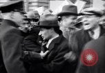 Standbild kommunistischen mob New York United States USA, 1932, aus Sekunde 27 historischem Filmmaterial Videoclip 65675035143