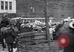 Standbild kommunistischen mob New York United States USA, 1932, aus Sekunde 51 historischem Filmmaterial Videoclip 65675035143