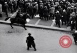 Standbild kommunistischen mob New York United States USA, 1932, aus Sekunde 56 historischem Filmmaterial Videoclip 65675035143